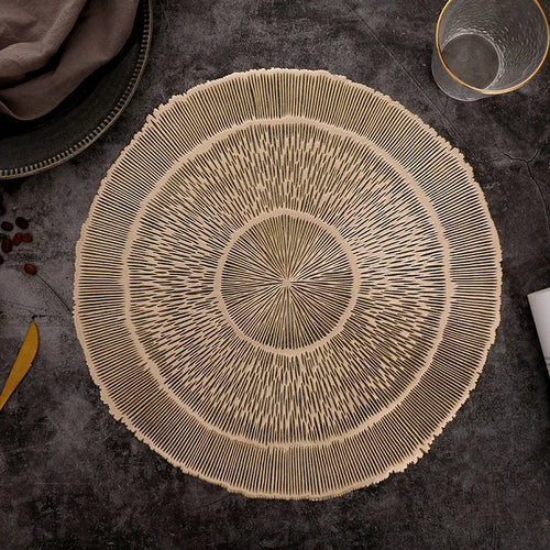 placemat moderne rond beige blanc rayures concentriques respectueux environnement polyester 38x38cm élégant festive