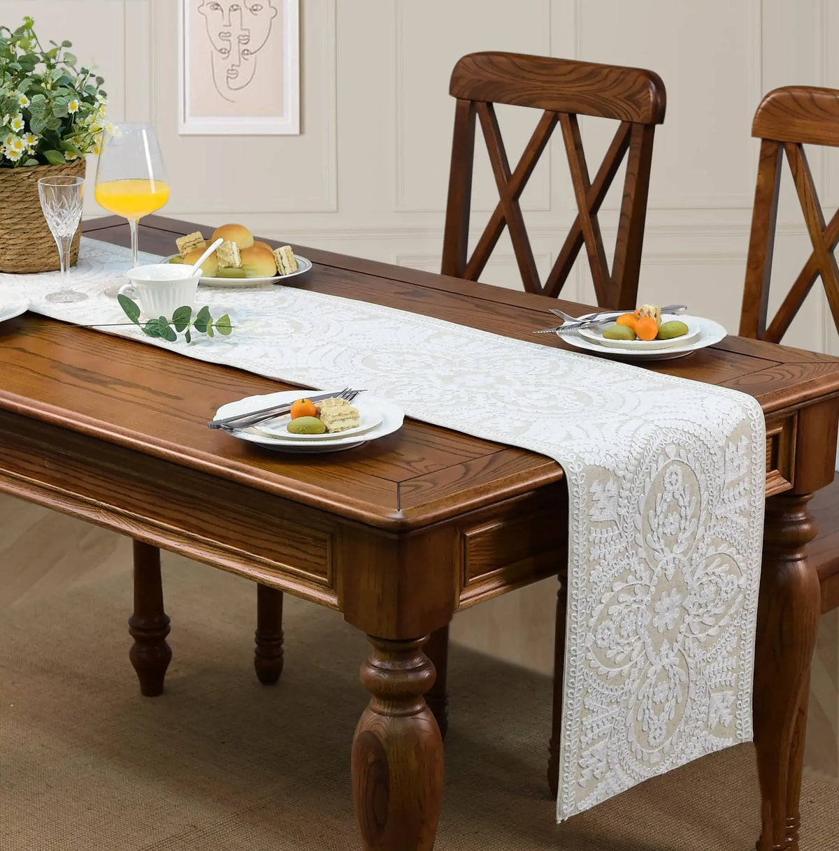 chinois table beige motif floral ajouré semi transparent vintage décoration maison