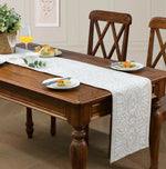 chinois table beige motif floral ajouré semi transparent vintage décoration maison