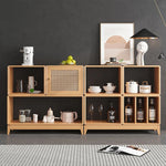meuble modular bois clair grille moderne poignées vases bougies livres