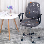 housse chaise moderne polyester coton gris rose bleu noir blanc vert triangles chiens textes