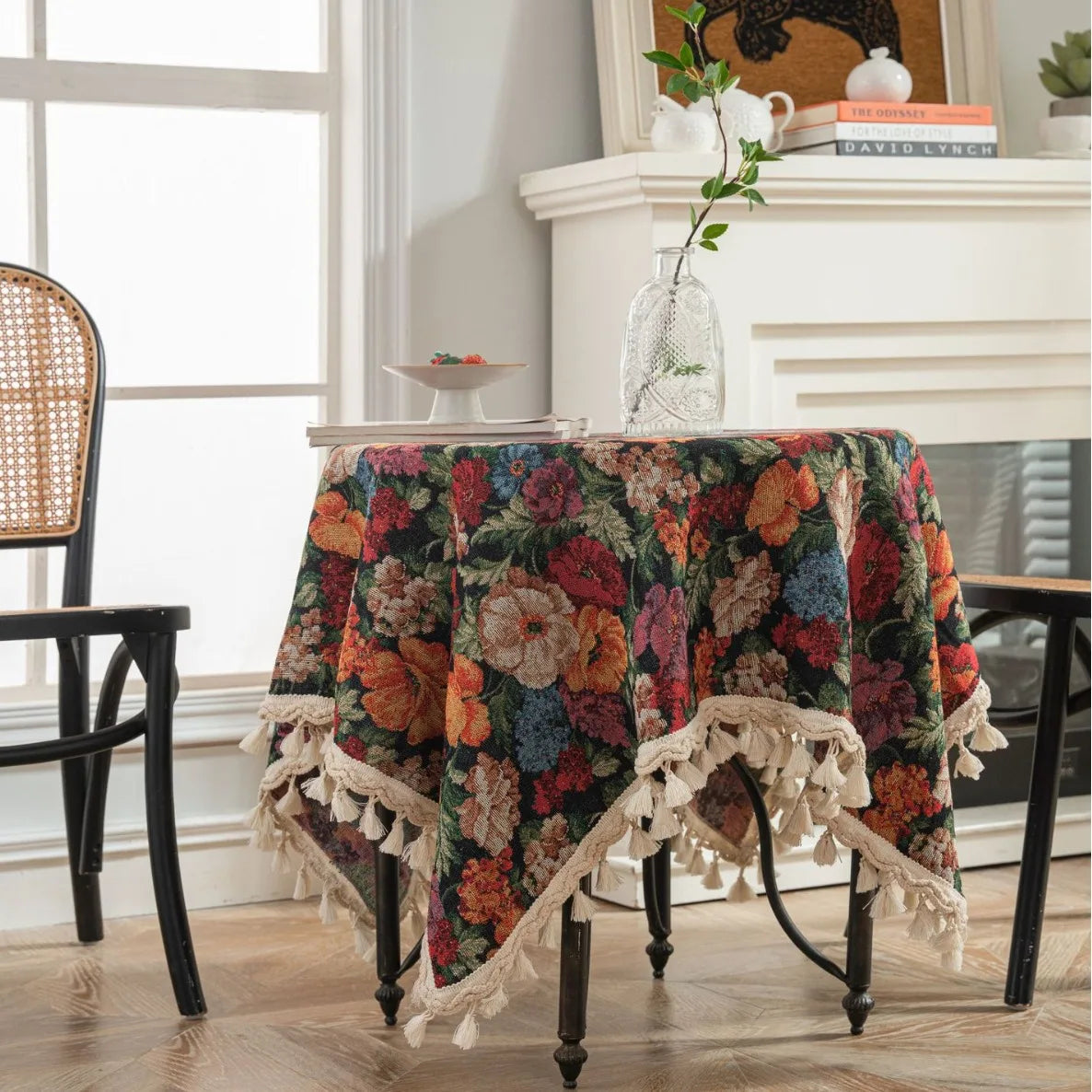 nappe table rectangulaire vintage fleurs multicolores dentelle pompons décoration mariage fête maison