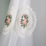 rideau brodé florale classique romantique transparent blanc anneaux suspension maison