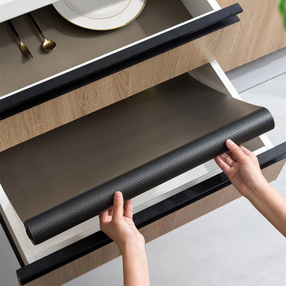 tapis protection noir antiadhésif moderne meubles évaporant texture microperforée maisonscrição