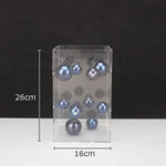 décoration moderne cube transparent boules colorées rouge bleu argent doré minimalistes