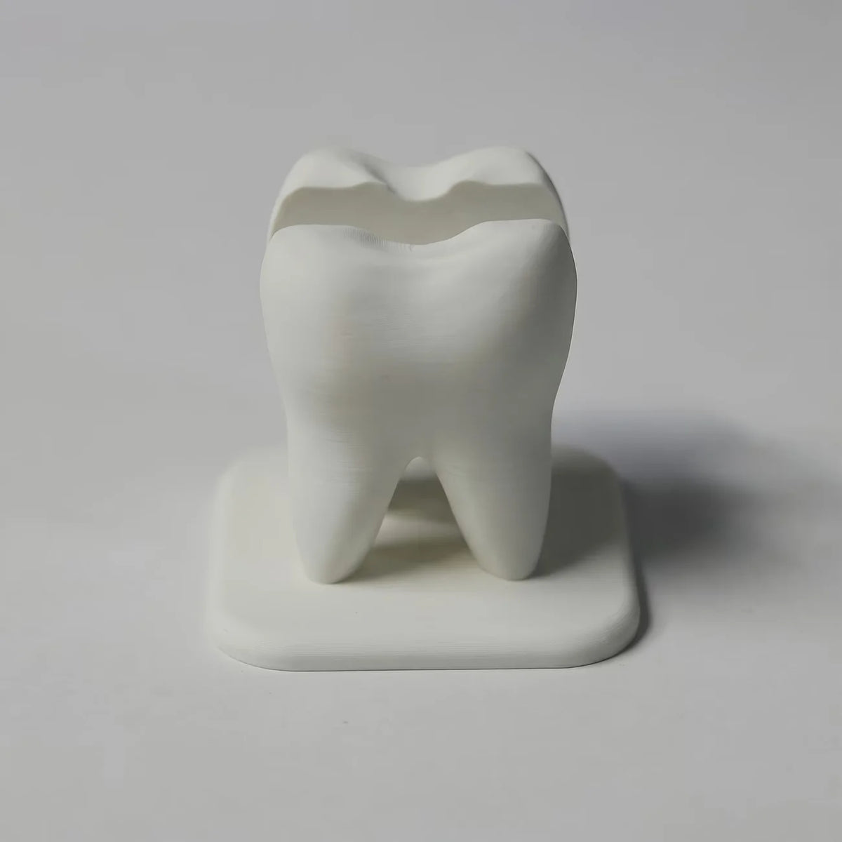 présentoir blanc forme dent porte cartes visite dentaire bureauclinic deco 3d texturé horizontal