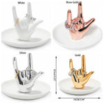 support bijoux main stylisée or argent rose gold blanc moderne