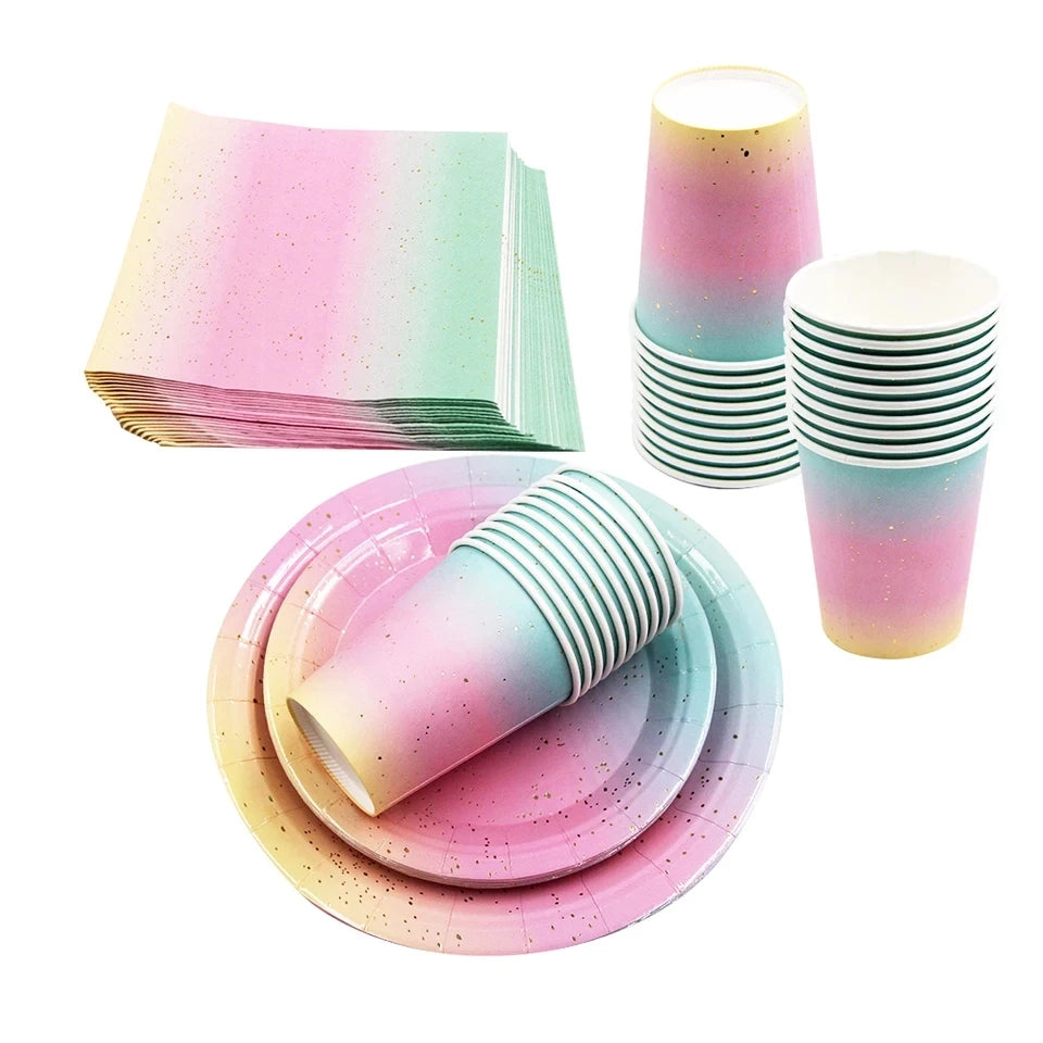 vaisselle jetable anniversaire pastel rose bleu vert doré assiettes gobelets serviettes ballons décorations fête