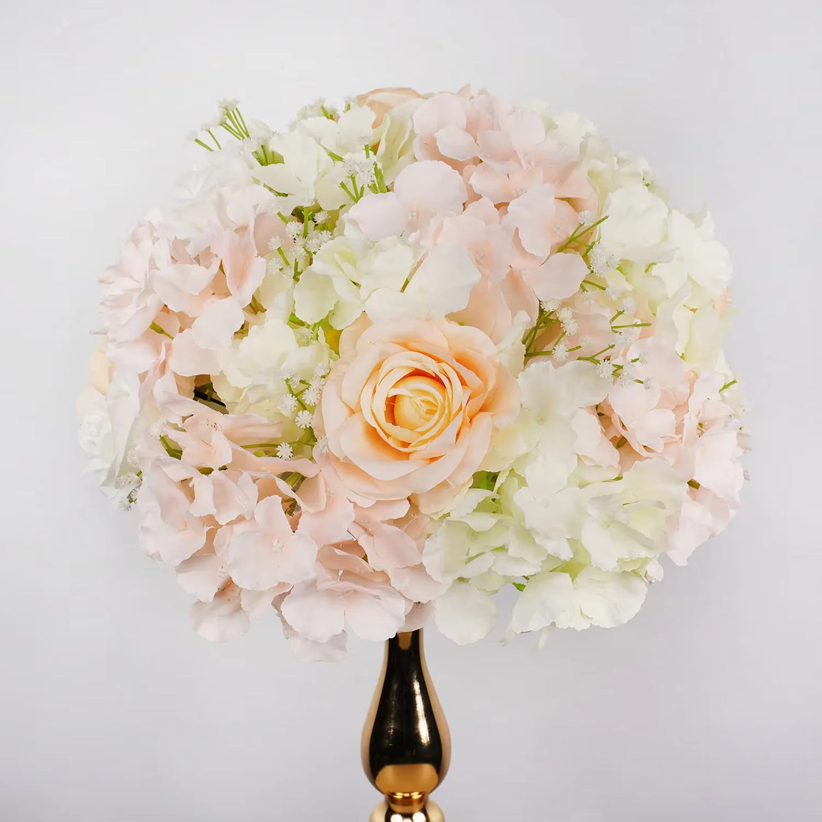 décoration intérieure bouquet artificiel blanc rose élégant mariage événement maison