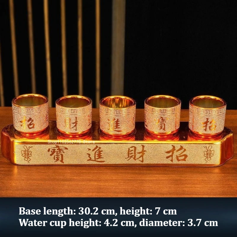 coupes décoratives or géométriques texture granulée classique élégant offrandes buddhistes ensemble ceremonial