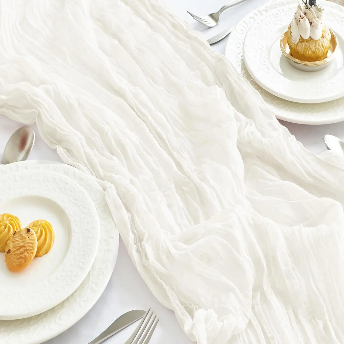 serviettes table rose pâle crêpe plissées décoration élégante maison mariage festive