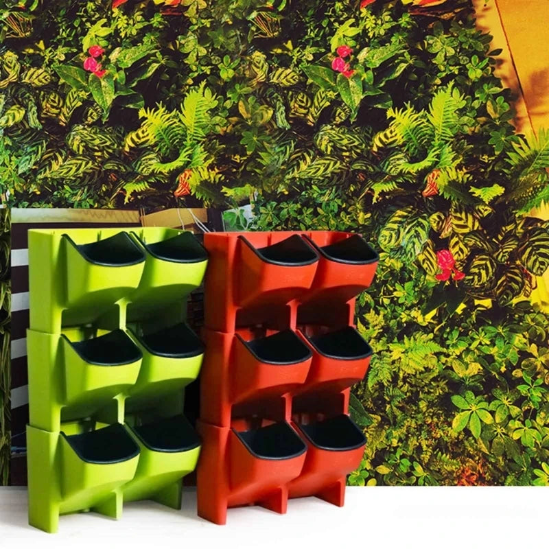 Système jardinage vertical moderne pots différentes tailles plantes fleurs mur orange vert jaune