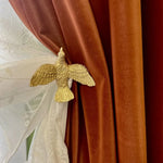 pince rideau dorée oiseau papillon libellule cerf art déco quincaillerie décoration fenêtre fixée