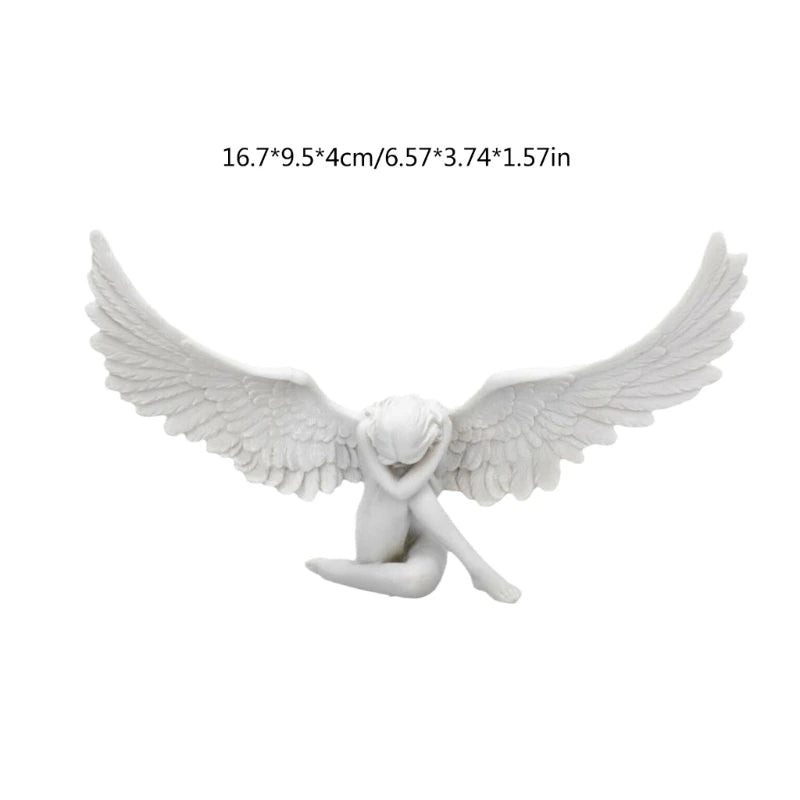 statue ange accroupi ailes plumes finition mate decoration blanche sculptural artistique tristesse