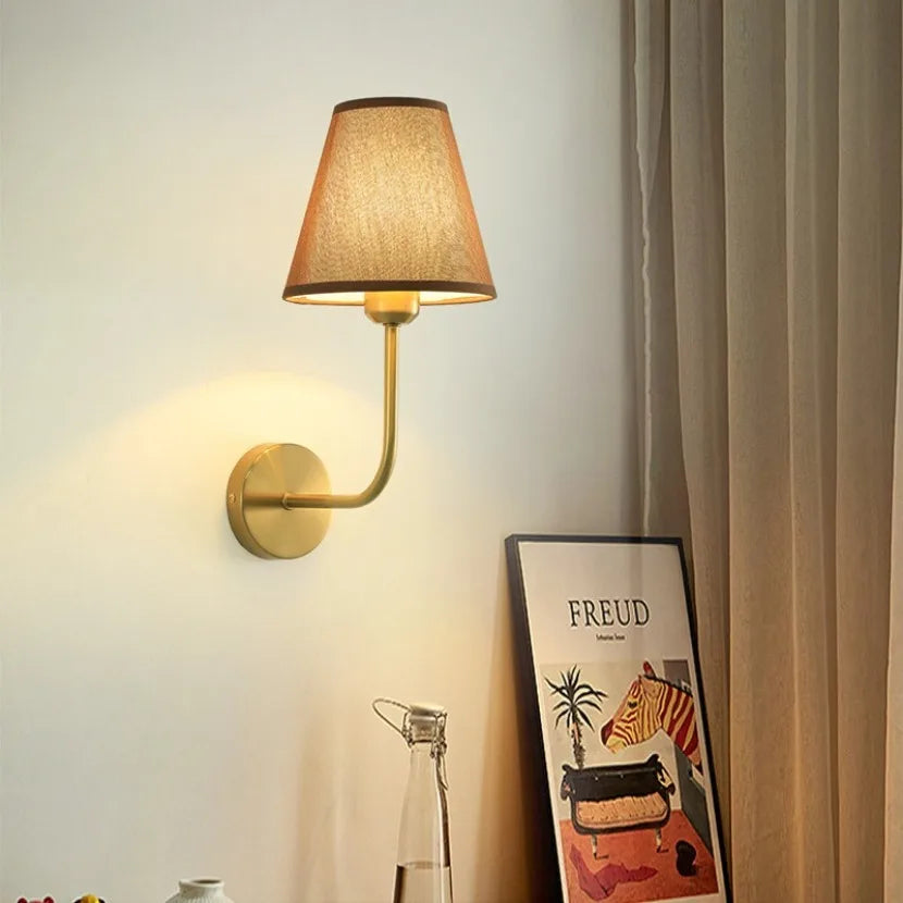 lampe murale moderne abatjour conique articulé noir doré blanc beige marron