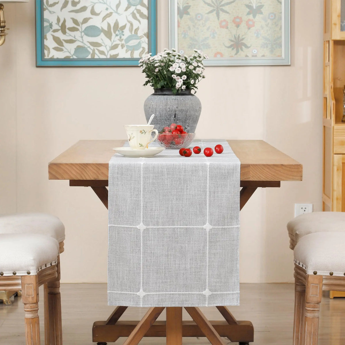 tableau chemin table gris clair moderne rayures carrées polyester maison festif decoration table serviettes