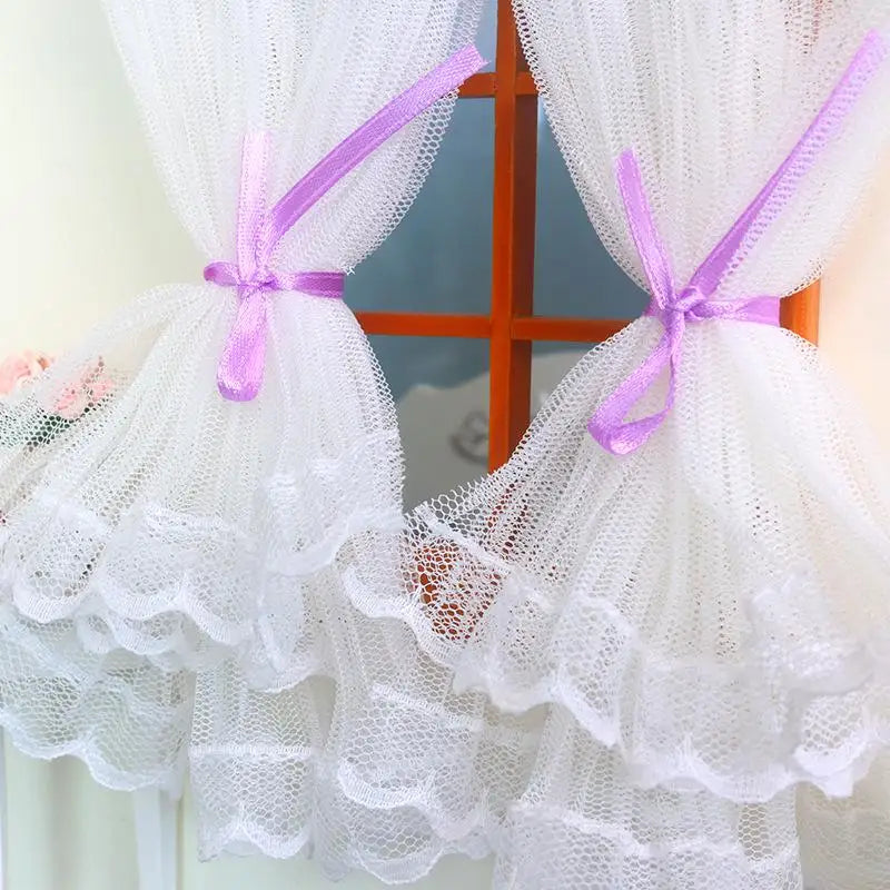 rideaux miniature dentelle maison poupée blanc crème bleu violet tulle romantique champêtre