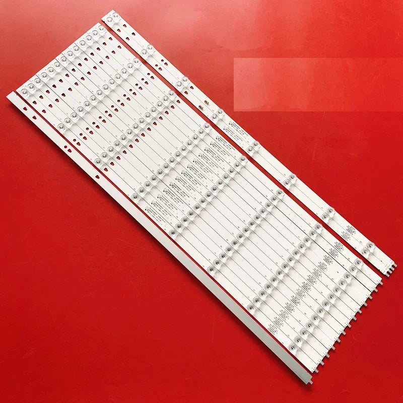 bande lumineuse led blanc moderne rangées diodes opaques connecteurs électriques