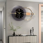 horloge murale moderne noir gris doré cercles superposés contemporaine sans fixation salon decoration