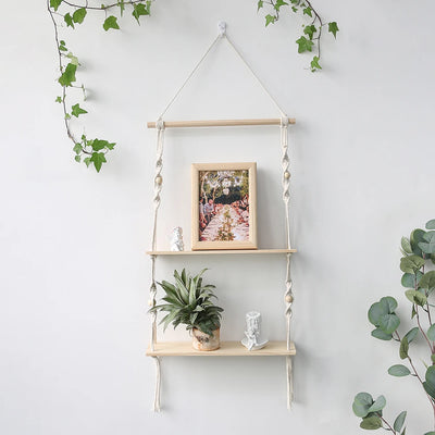 Étagère murale en bois et macramé bohème