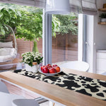 table chemin table blanc noir imprimé taches fond moderne cuisine décoration événement cow boy