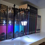 lampe rétro sorcières automnale citrouilles livres éditions binbir gece masallari textures métal étagère décoration