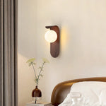 lampe murale moderne minimaliste bois lisse globe verre opaque chambre salon éclairage décoratif fixée
