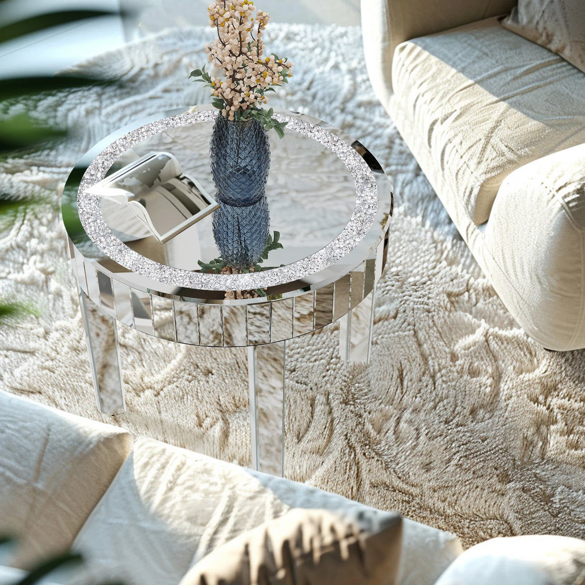 table d'appoint ronde argentée strass moderne élégante pieds simples transparente minimaliste