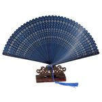 éventails pliants traditionnels motifs floraux rouge bleu violet noir vert marron étuis rangement clips