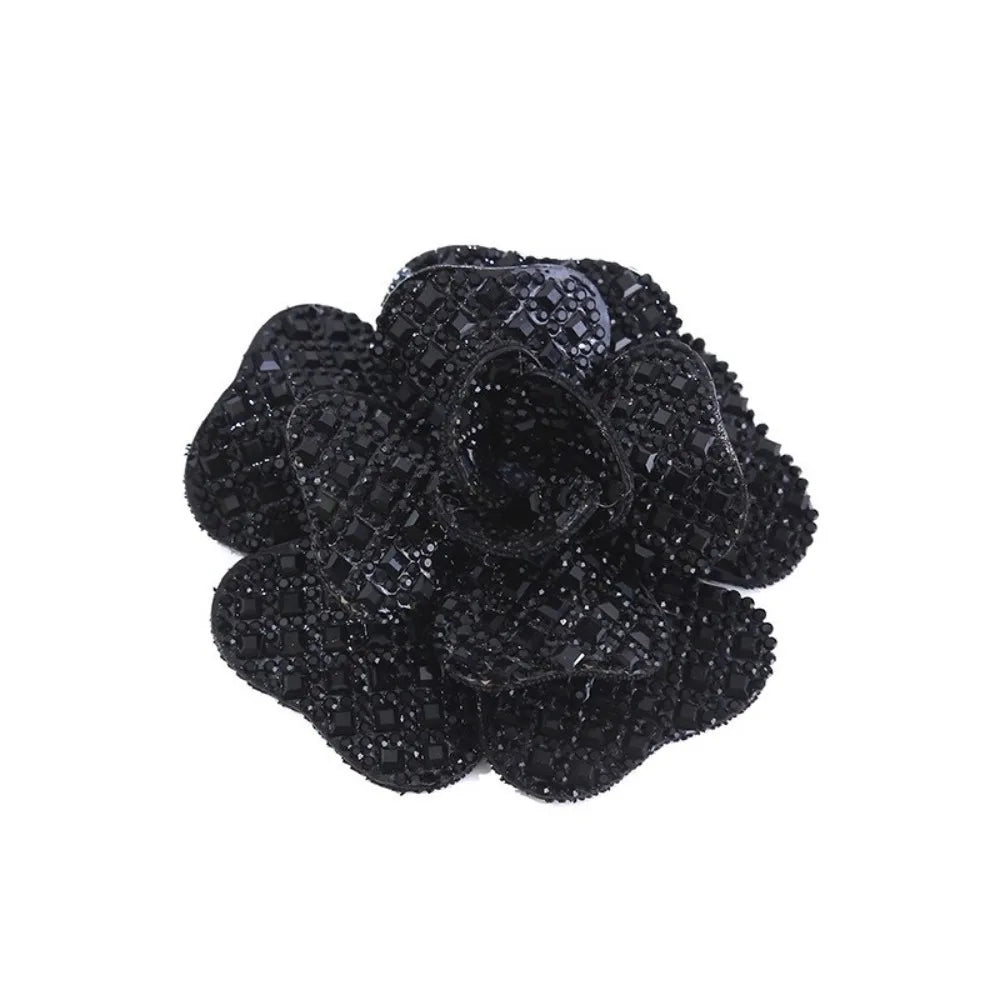 broches fleurs relief strass couleur bleue rose marron adhésif élégantes vêtements accessoires mode classiques