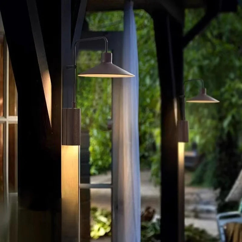 éclairage commercial moderne lampe murale conique marrin opaques extérieures led ambiance