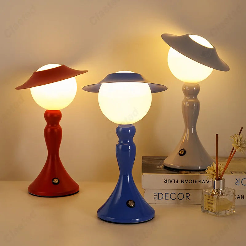 lampe table moderne led rouge bleu gris sans motif flux lumineux rechargeable chambre salon