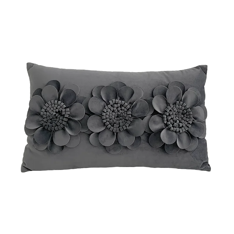 coussin velours moderne motif fleurs relief jaune gris rose blanc décoration intérieure sofa chaise