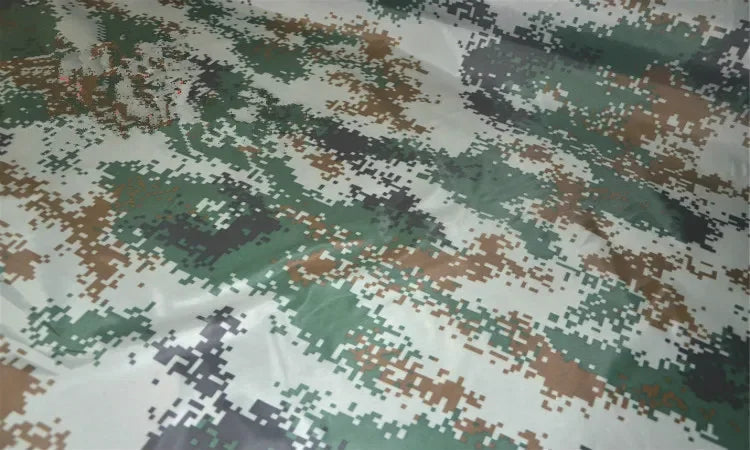 tissu camouflage imperméable polyester vert gris blanc bleu marron durable anti déchirure