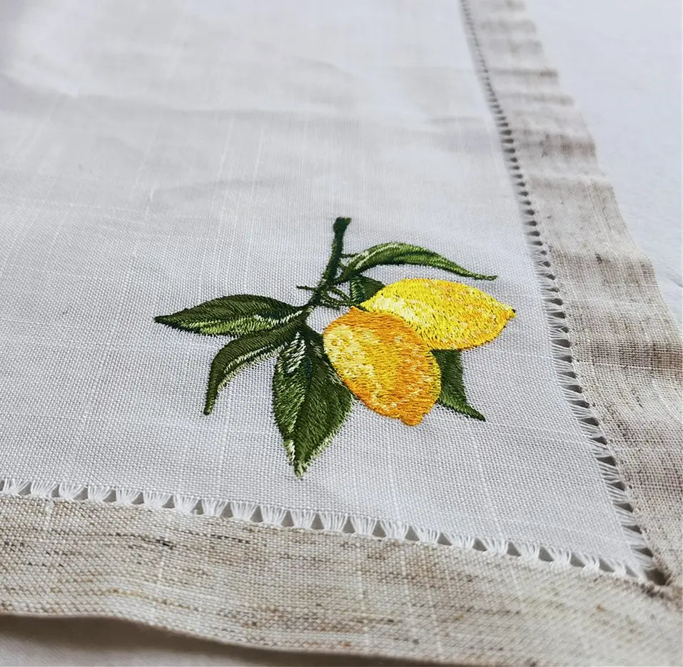 serviette classique brodée citrons blanc beige table restaurant decoration