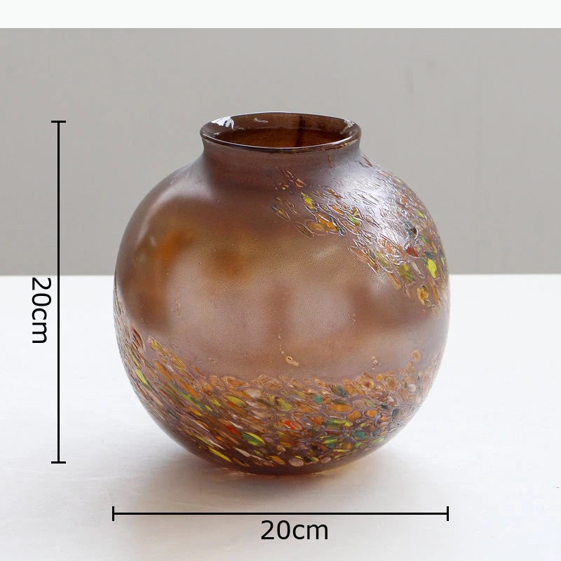 vase rond verre peint marron beige orange rouge vert motifs abstraits rayures translucide tableDecoration