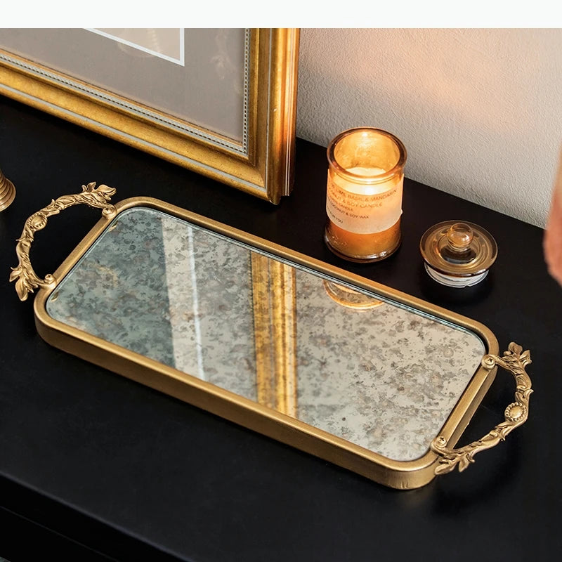 présentoir bijoux miroir doré plateaux cosmétiques assiettes rectangulaires ovales motifs floraux