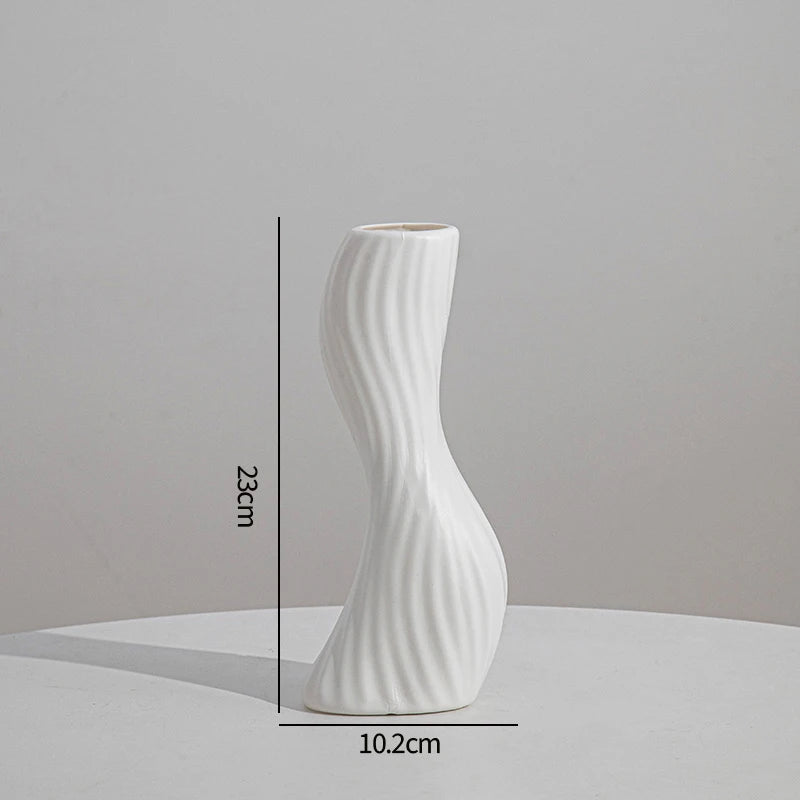 vases décoratifs modernes plastique blanc noir gris vert rayures verticales fleurs maison mariage