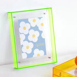 cadre photo transparent moderne vert bleu orange jaune bordures colorées minimaliste