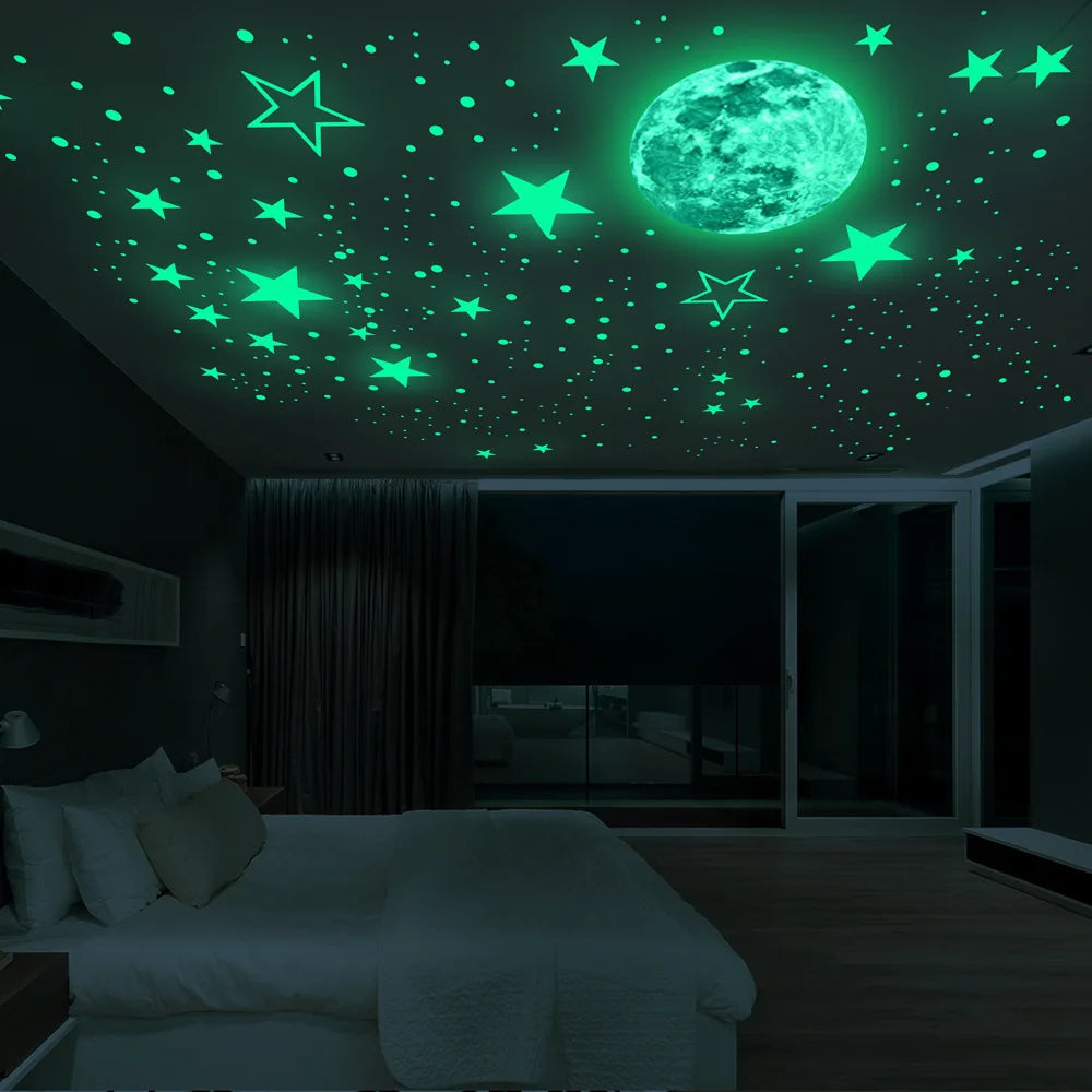 stickers muraux lumineux lune étoiles astronautes vaisseau spatial motif géométrique vert fluo adhésif décoration