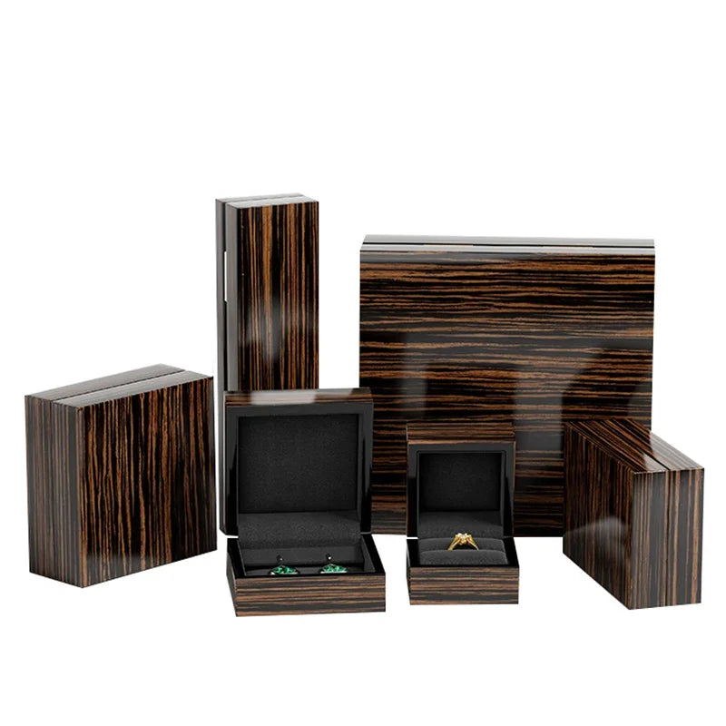 boîte rangement bijoux velours bois classique or noir blanc doré strass chaîne