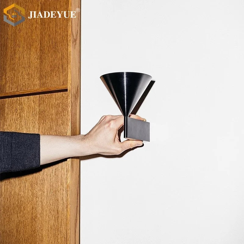 lampe murale moderne minimaliste argentée noire led mur fixée contemporain