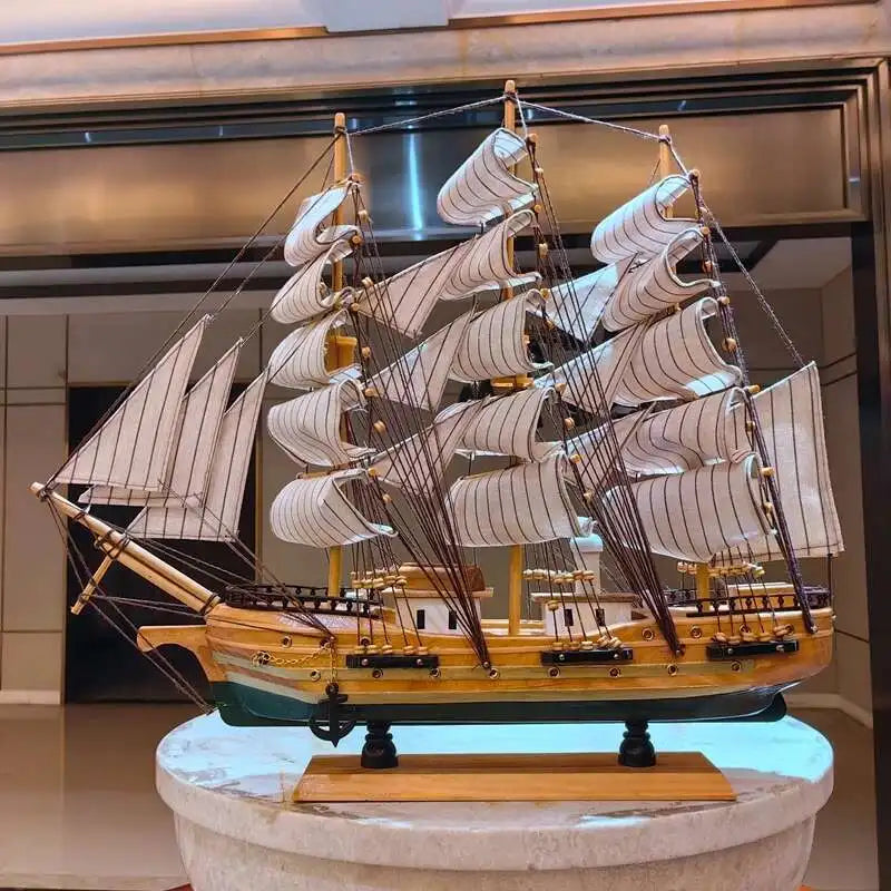 décoration bateau voile bois naturel blanc bleu marine classique cadeau entreprise maison