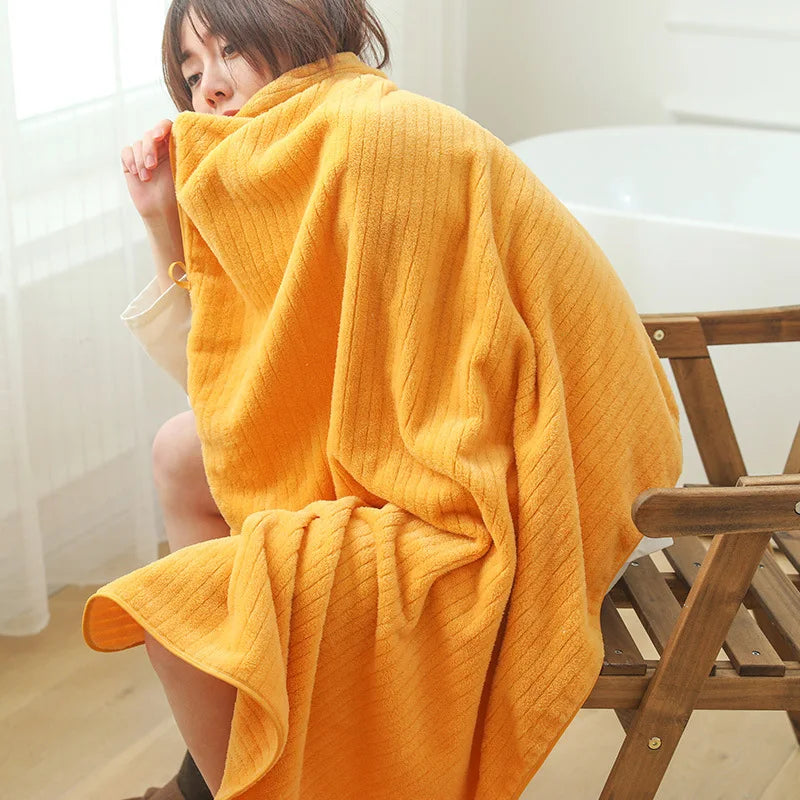 serviette bain microfibre rouge bleu gris jaune rose rayée absorbante rapide moderne douce