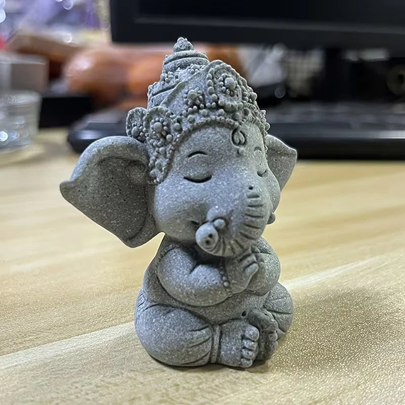 statue artisanale figurine éléphant gris texture granulée statuette décoration maison prière