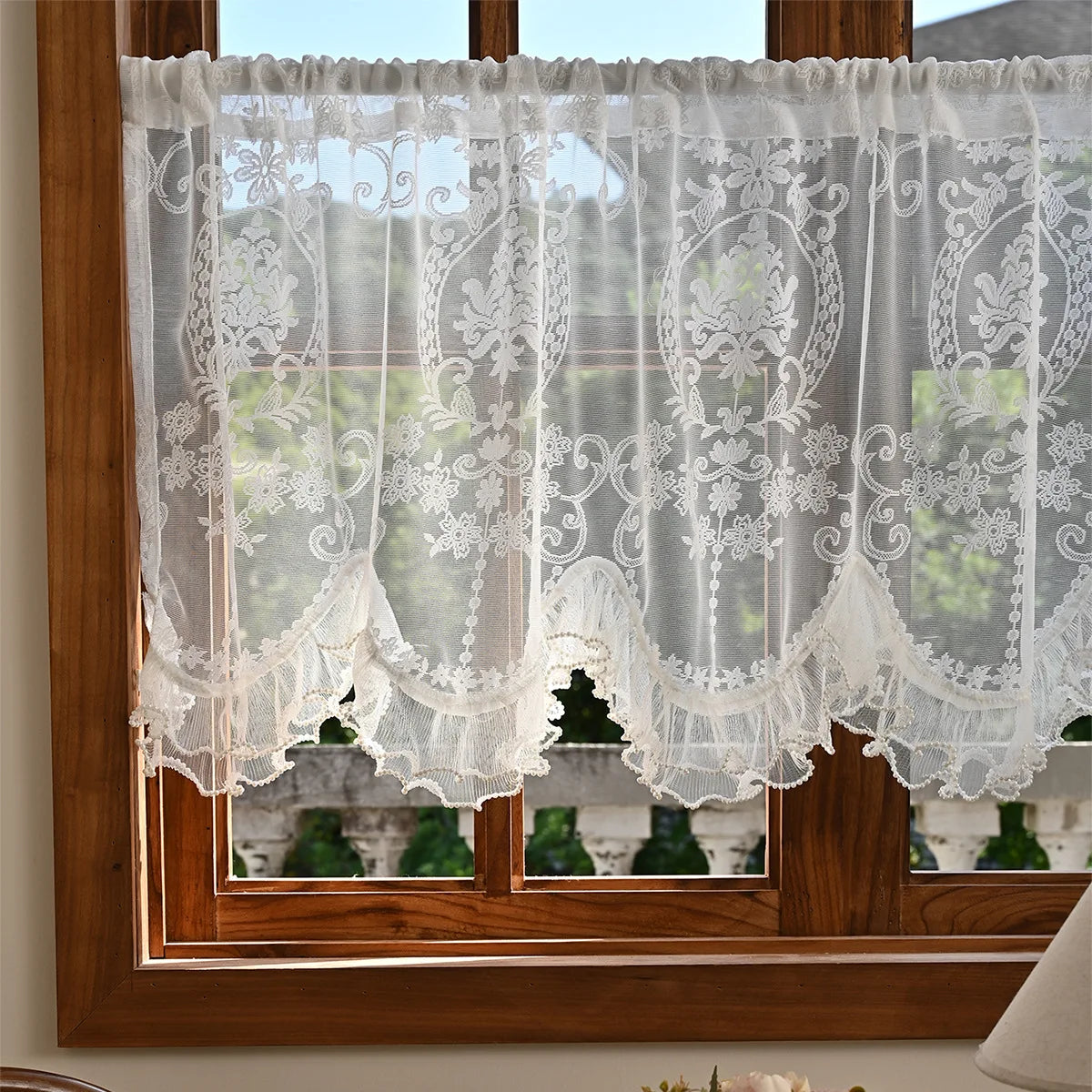 rideau blanc broderie florale dentelle translucide classique romantique cuisine chambre taille 100x55 cm