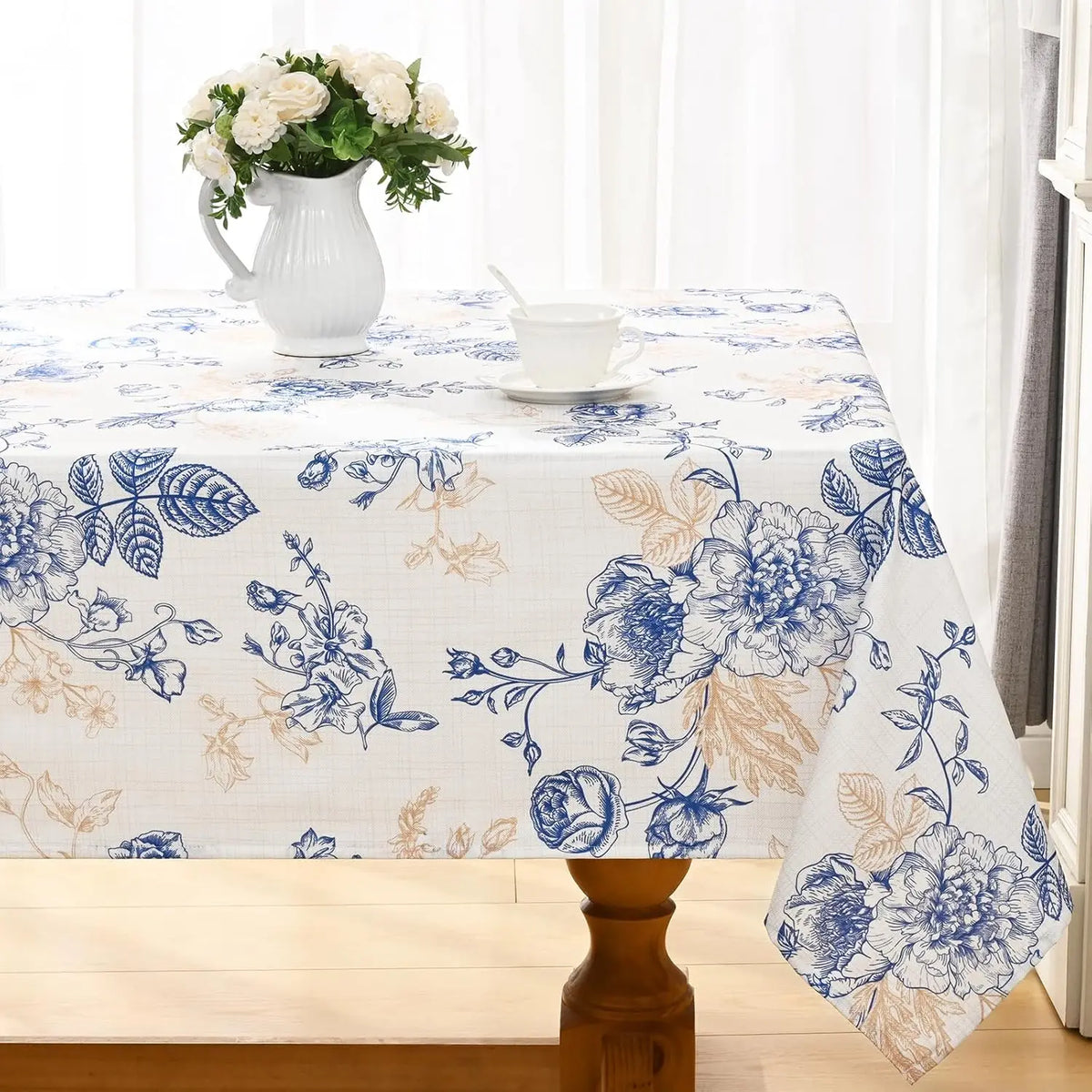 nappe table fleurs bleues vintage polyester moderne réutilisable blanc beige classique