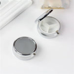 boîte rangement outils portable argenté blanc moderne compact empilable respectueux environnement deux sections compartments