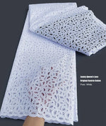 dentelle coton blanc rose bleu ciel motifs floraux texture fine mariage qualité supérieure