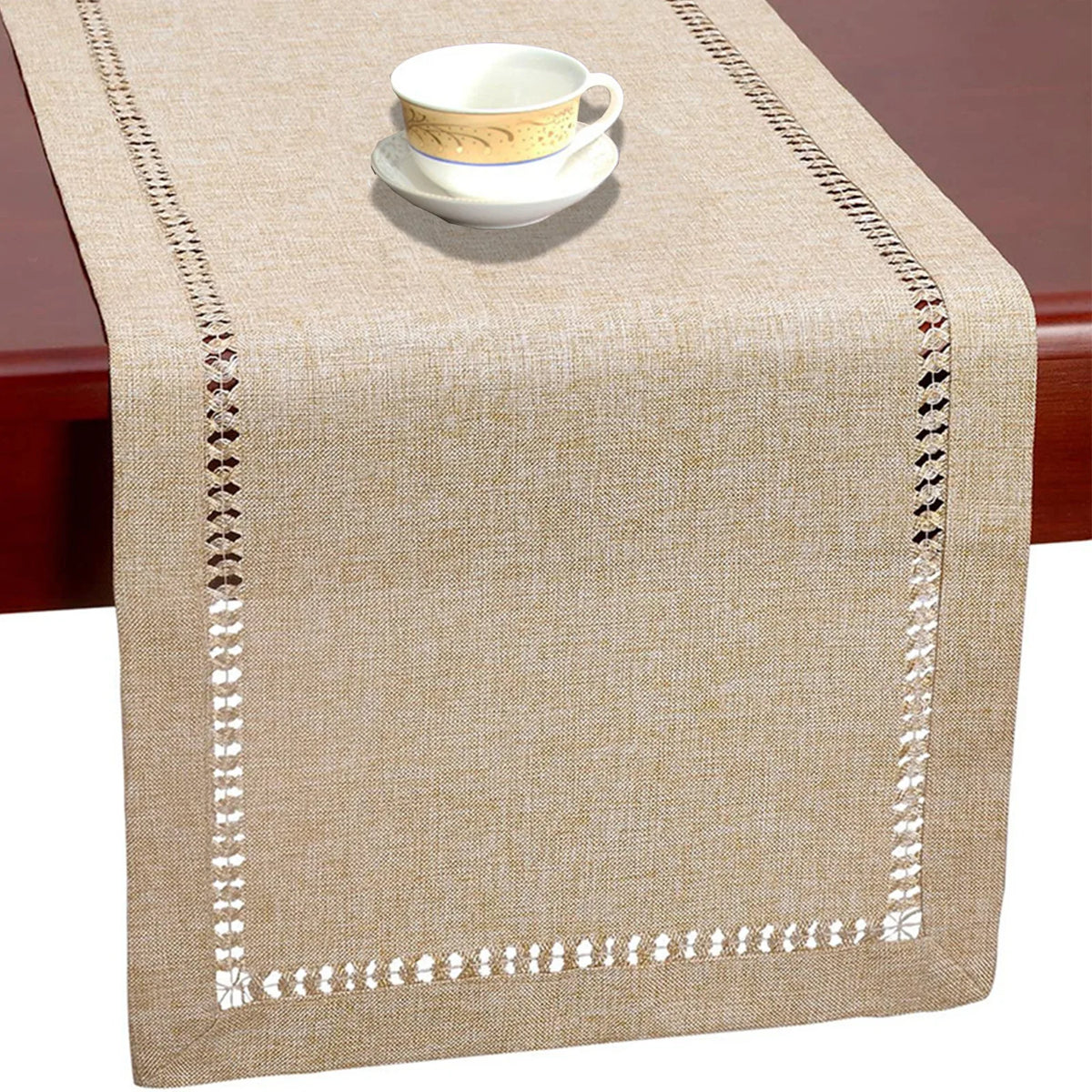 nappe table tissu texturé gris beige orange bordures ajourées scintillantes intérieur rustique moderne